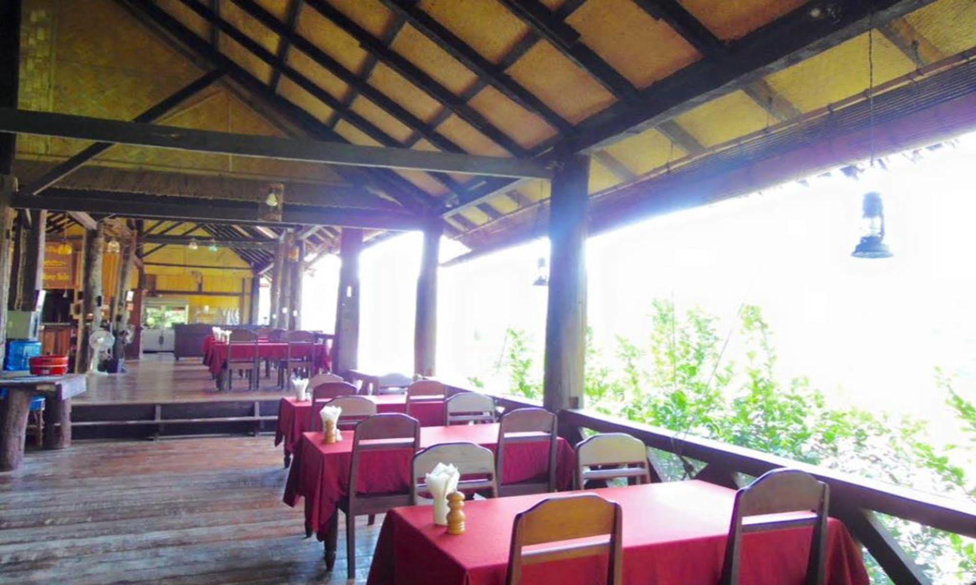 Nong Kiau Riverside Nong Khiaw Bagian luar foto